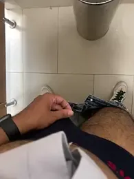 par_0111 webcam model stream image