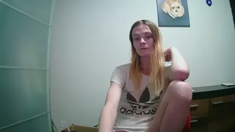 kitty-emz webcam model stream image