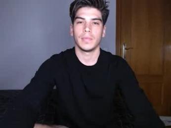 _aesthetic webcam model stream image