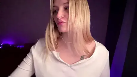 VibeVi webcam model stream image