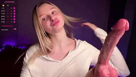 VibeVi webcam model stream image