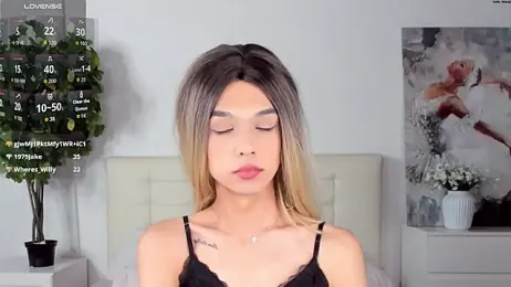 MadonnaRossi webcam model stream image