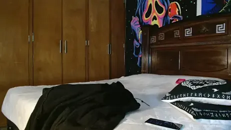 MINI_Petite webcam model stream image