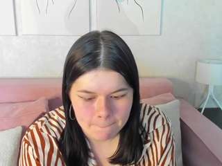 alicia-long webcam model stream image