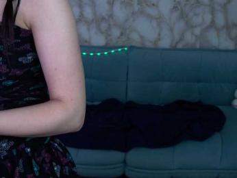 LiviaShy webcam model stream image