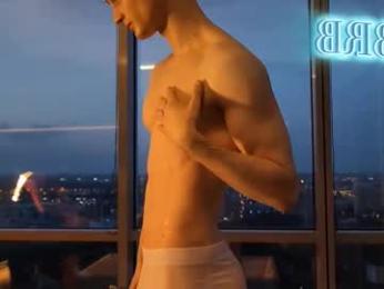 adam_21cm webcam model stream image