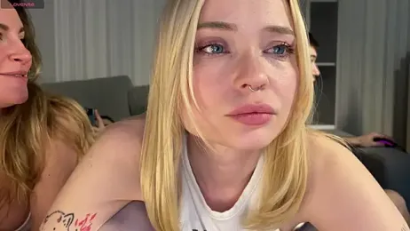 dollfromvenus webcam model stream image