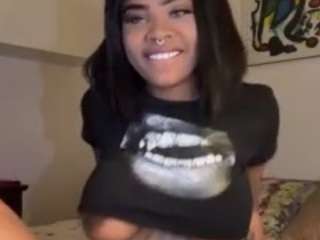 hopefrench webcam model stream image