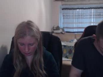 jenisandpeter webcam chaturbate model stream image
