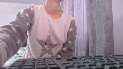 Amedeia webcam model stream image