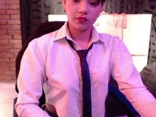 ise-lunny webcam camsoda model stream image