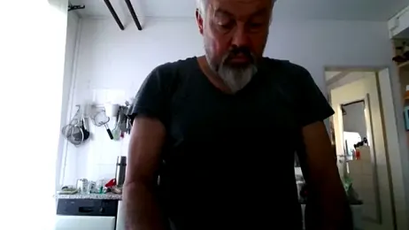 Berg_Boy webcam model stream image