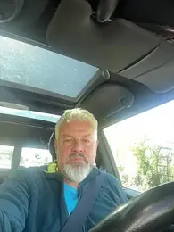 Berg_Boy webcam model stream image