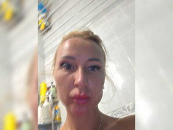 ARotikA1 webcam model stream image