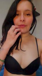 Roxannepiggy webcam cam4 model stream image