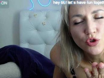 RosmaRin webcam model stream image