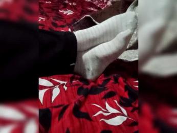 AlinaPopy webcam model stream image