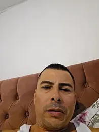 Vini_09 webcam model stream image