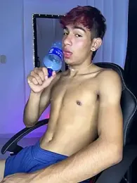 cherub_ webcam model stream image