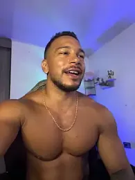 FreszX webcam model stream image