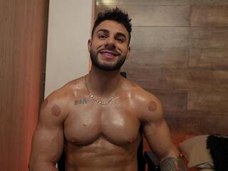 Connor Heat webcam flirt4free model stream image