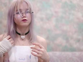 Yunakiss webcam bongacams model stream image