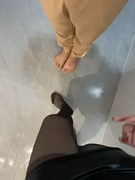 qwe522522 webcam model stream image