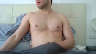 YoungFraser webcam model stream image