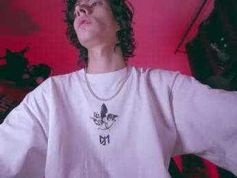 olliver___y webcam model stream image