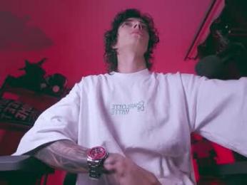 olliver___y webcam model stream image