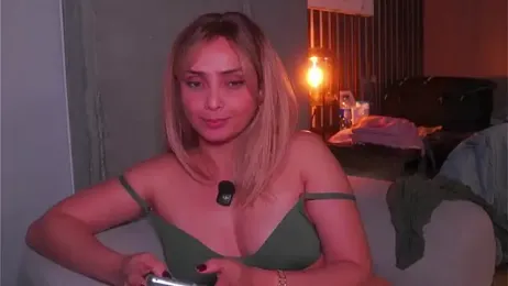 annie22love webcam model stream image