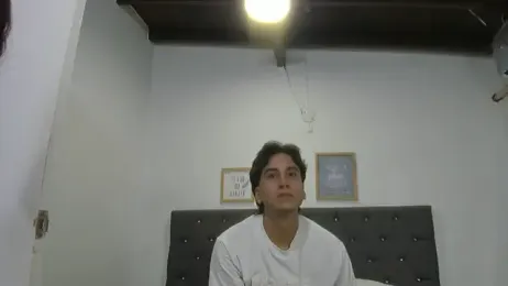 EsmeraldaNaim webcam model stream image