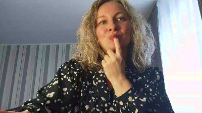 EdithManning webcam model stream image