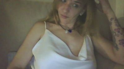 Tugerrera webcam model stream image