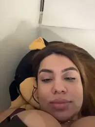 valeria2019hot webcam model stream image