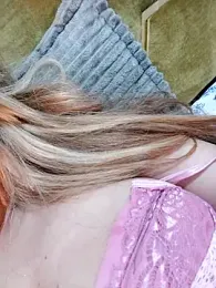 Sara-Arabica webcam model stream image