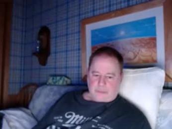 bigthicksatisfying2 webcam model stream image