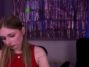 naya_may webcam model stream image