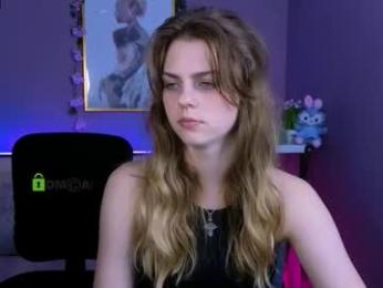 naya_may webcam model stream image