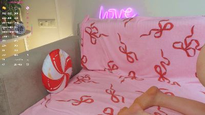 DollyCheckley webcam model stream image