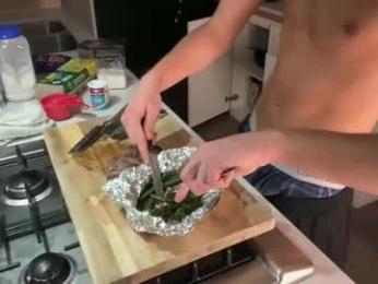 loves_leo webcam model stream image