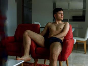 LeoPardos webcam model stream image