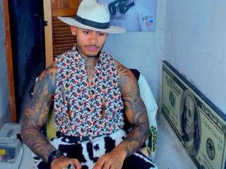 Jared Kushh webcam model stream image