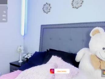 ale_love_ webcam model stream image