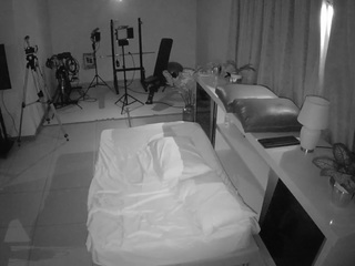 voyeurcam-jb-office-1 webcam model stream image