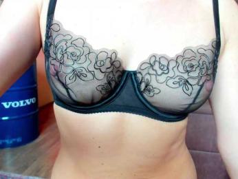 MissMotivated webcam model stream image