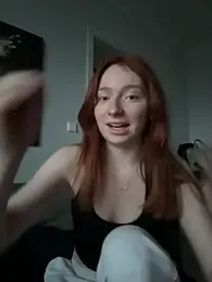 HoneyBunny18 webcam model stream image