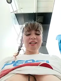 tata_sanz_ webcam model stream image