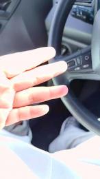 Bembeleza webcam model stream image