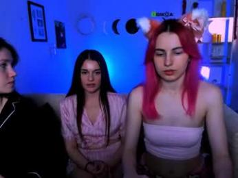 helli_belli webcam model stream image